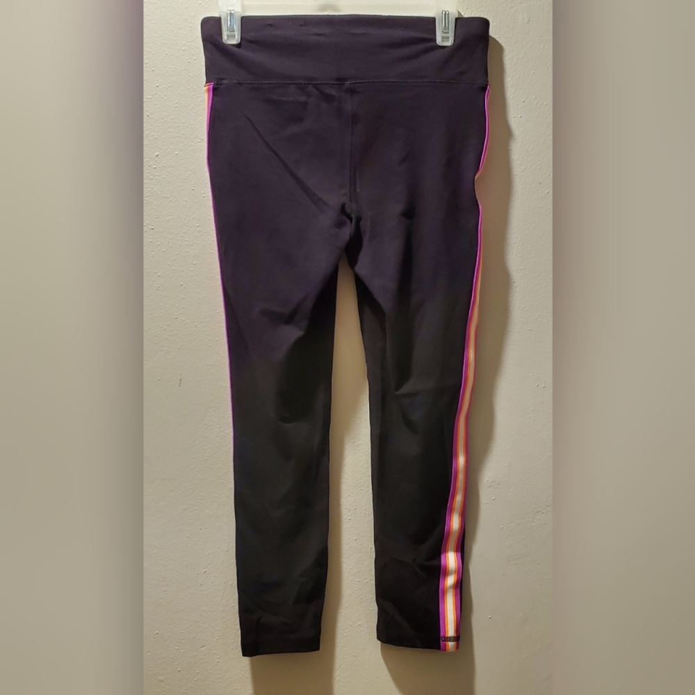 Leggings - Picture 2 of 3